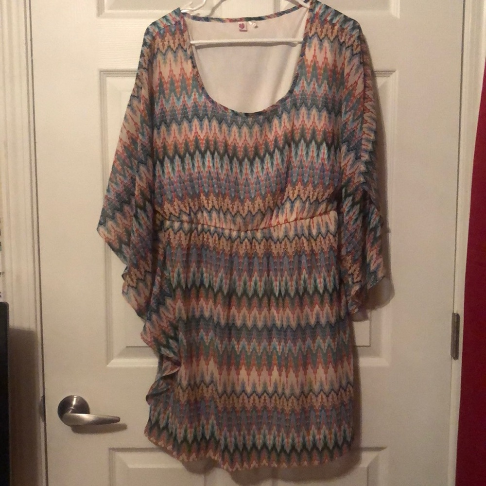 Colorful AUW short dress